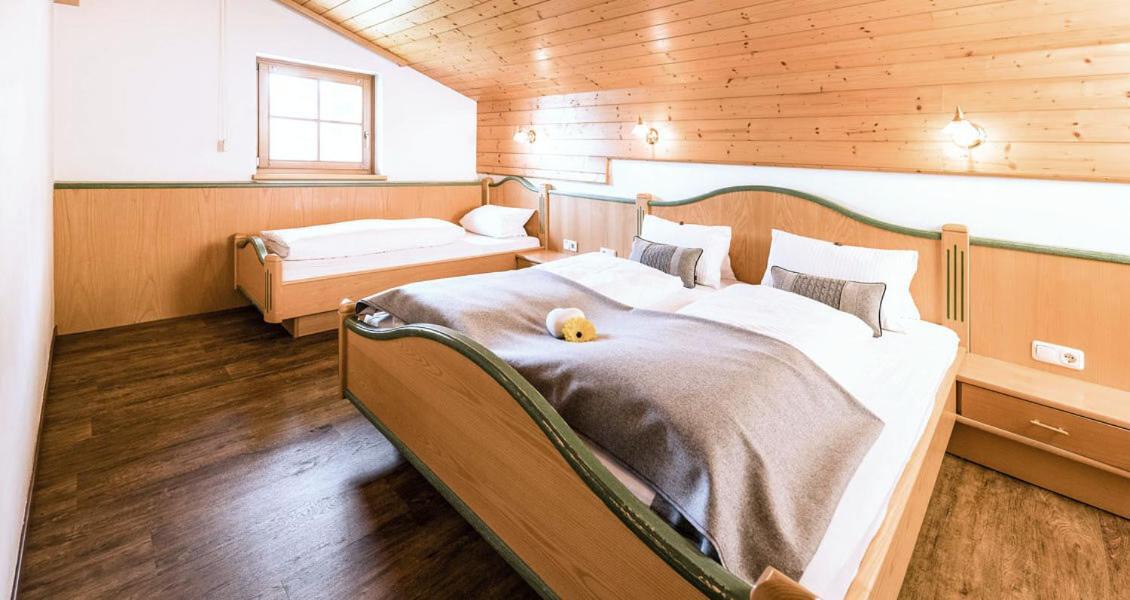 Feriengut Hasenau Aparthotel Saalbach-Hinterglemm Bagian luar foto