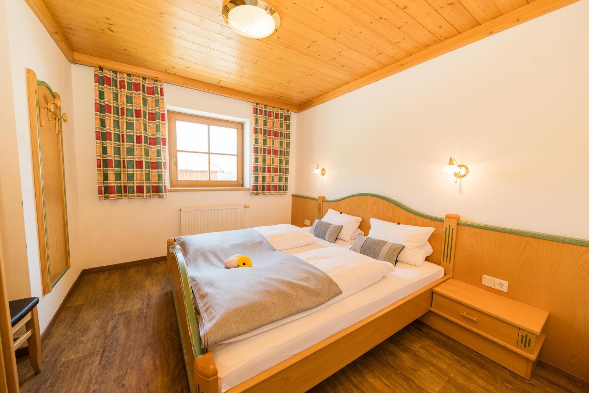 Feriengut Hasenau Aparthotel Saalbach-Hinterglemm Bagian luar foto