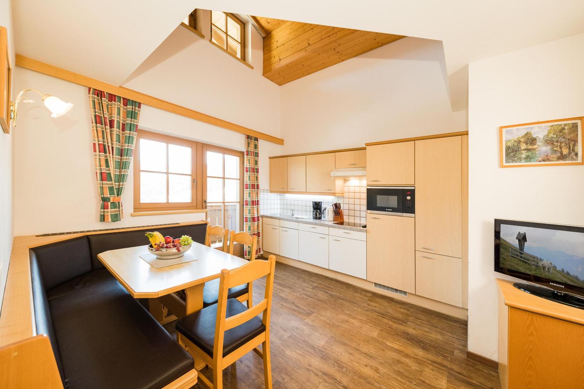 Feriengut Hasenau Aparthotel Saalbach-Hinterglemm Bagian luar foto