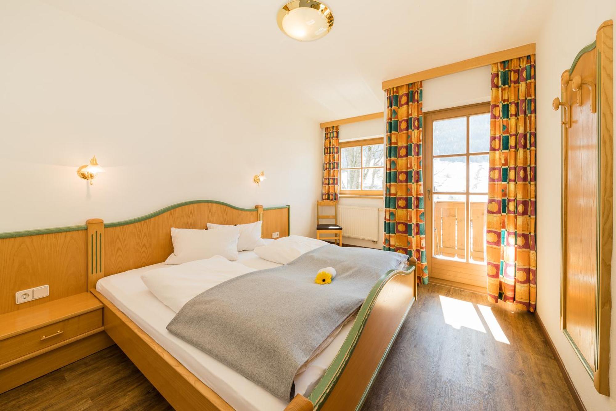 Feriengut Hasenau Aparthotel Saalbach-Hinterglemm Bagian luar foto