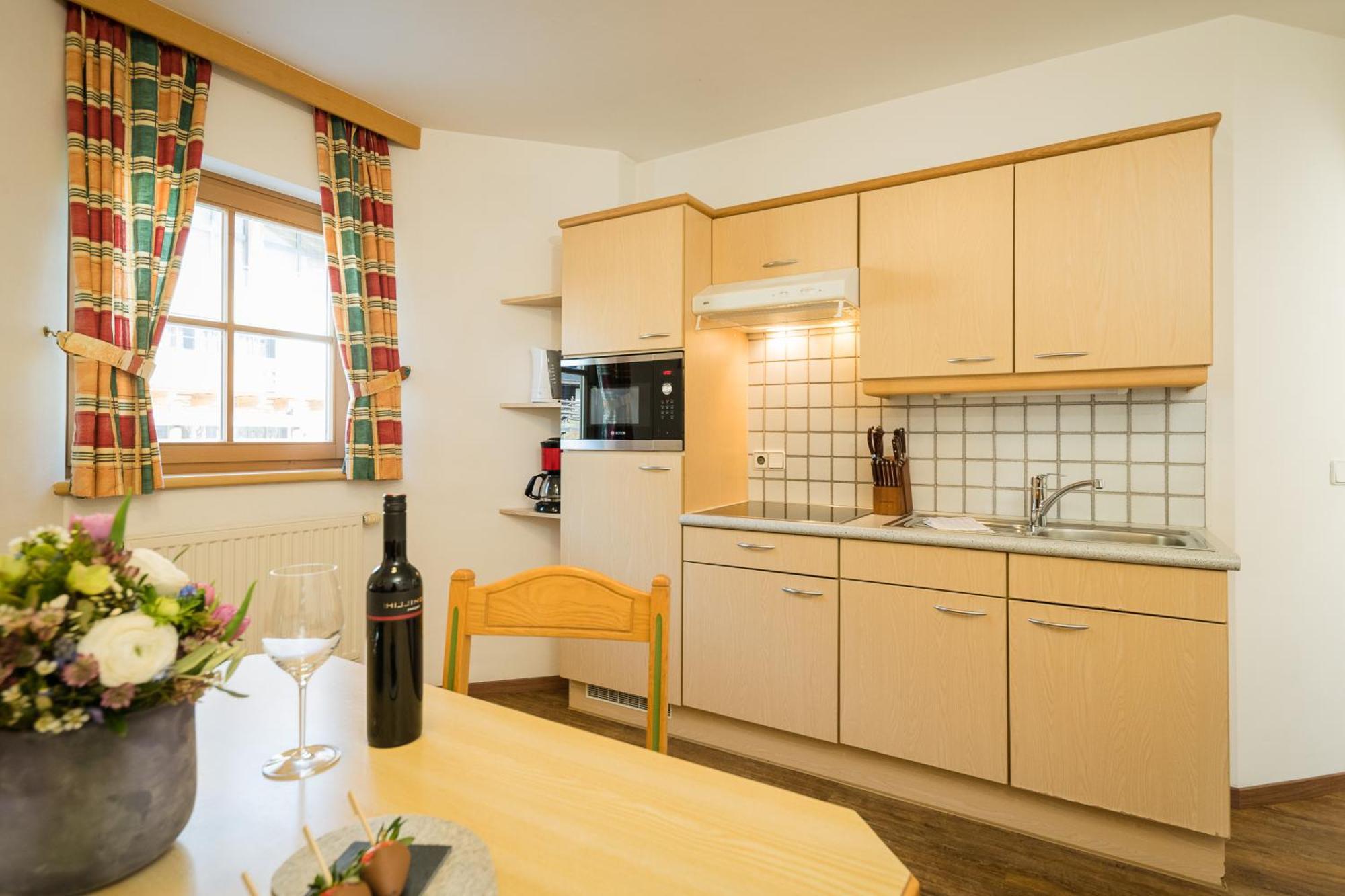 Feriengut Hasenau Aparthotel Saalbach-Hinterglemm Bagian luar foto